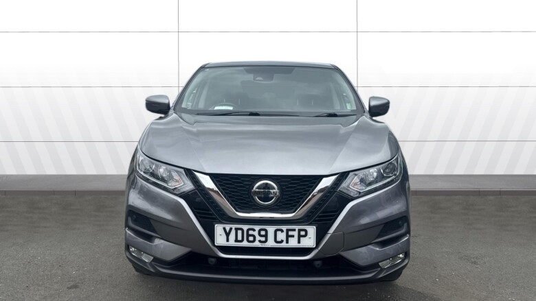 Nissan Qashqai 1.3 DiG-T Acenta Premium 5dr Petrol Hatchback